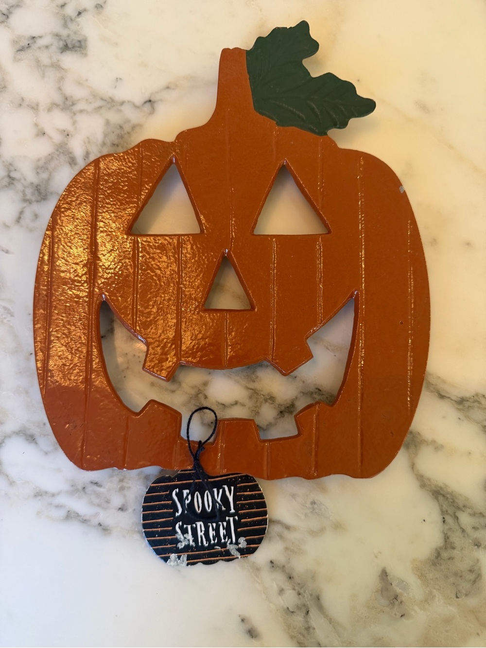 NWT Spooky Street rustic painted metal Jack O Lantern orange pumpkin trivet